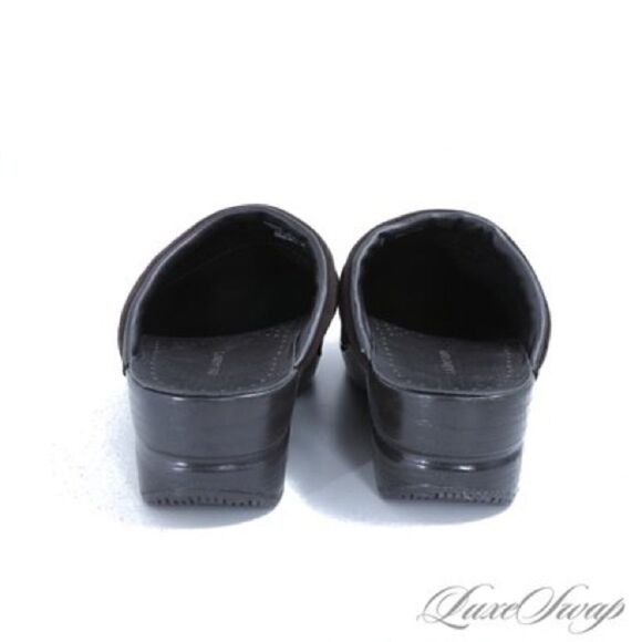 Lands End Chocolate Brown Suede Rubber Sole Mules/Clogs. Size 8. - Picture 3 of 7